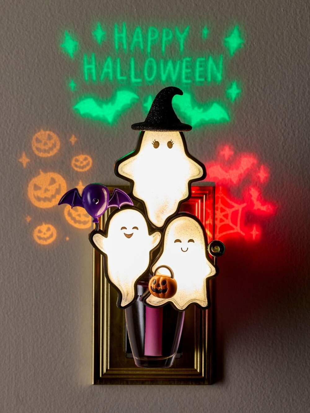 NWT Ghoul Friends Projector Nightlight Wallflowers Fragrance Plug